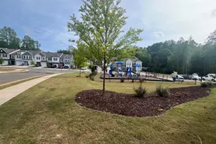 1341 Hammond Dr, Mebane, NC 27302 - Photo 14