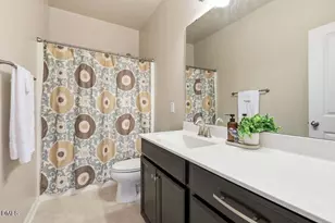 701 Wickham Ridge Rd, Apex, NC 27539 - Photo 28