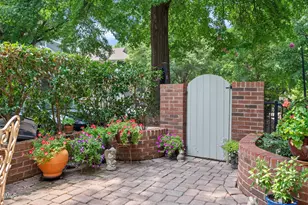 1021 Nicholwood Dr, Raleigh, NC 27605 - Photo 4