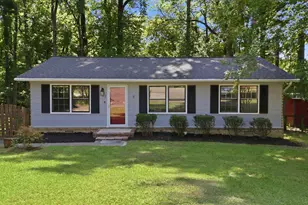 909 Bryn Mawr Ct, Apex, NC 27502 - Photo 2