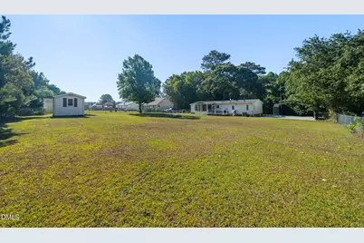 913 Silas Moore Road, Benson, NC 27504 - Photo 28
