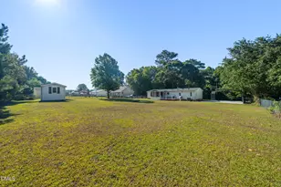 913 Silas Moore Rd, Benson, NC 27504 - Photo 28