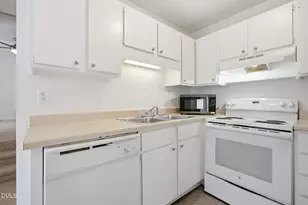 1305 Filmore St, Raleigh, NC 27605 - Photo 22