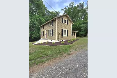 408 N Durham Avenue, Creedmoor, NC 27522 - Photo 2