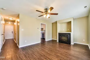304 Whitehall Ct, Clayton, NC 27520 - Photo 14