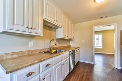 304 Whitehall Court, Clayton, NC 27520 - Photo 8
