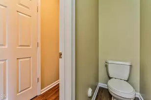 304 Whitehall Ct, Clayton, NC 27520 - Photo 18