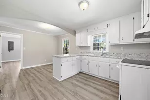 608 N 16th St, Erwin, NC 28339 - Photo 6