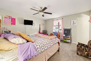 7128 N Carolina 242, Dunn, NC 28334 - Photo 20