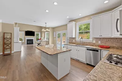 122 Brookbank Hill Place, Cary, NC 27519 - Photo 14