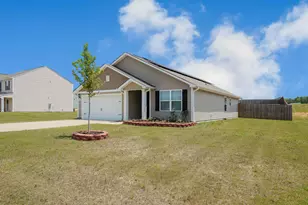 102 Coleshill Rd, Angier, NC 27501 - Photo 2