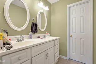 632 Waterford Dr, Clayton, NC 27520 - Photo 10
