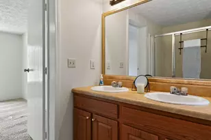 2008 Mooregate Ct, Clayton, NC 27520 - Photo 12