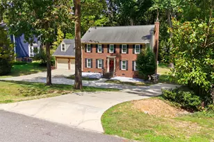8712 Mariner Dr, Raleigh, NC 27615 - Photo 4