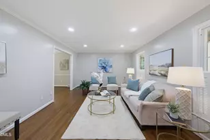 2021 Mallard Ln, Raleigh, NC 27609 - Photo 4