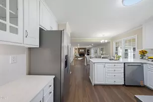 2021 Mallard Ln, Raleigh, NC 27609 - Photo 10