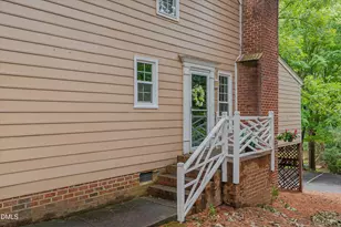 4600 Hamptonshire Dr, Raleigh, NC 27613 - Photo 4