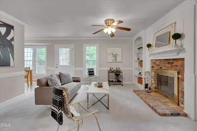 4600 Hamptonshire Drive, Raleigh, NC 27613 - Photo 8
