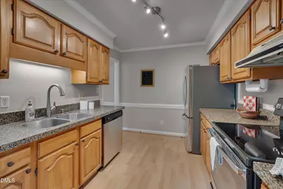 4600 Hamptonshire Drive, Raleigh, NC 27613 - Photo 14