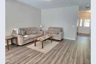 72 E Grove Point Drive, Clayton, NC 27527 - Photo 2