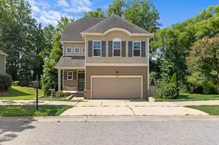 240 E Quailwood Dr, Fuquay-Varina, NC 27526 - Photo 1