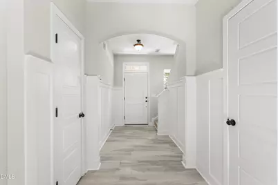 240 E Quailwood Drive, Fuquay-Varina, NC 27526 - Photo 4