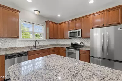 240 E Quailwood Drive, Fuquay-Varina, NC 27526 - Photo 14