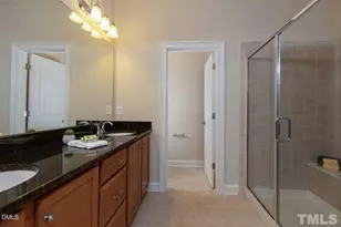 4015 Overcup Oak Ln, Cary, NC 27519 - Photo 16