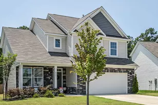 815 Golden Plum Ln, Zebulon, NC 27597 - Photo 1