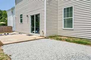 815 Golden Plum Ln, Zebulon, NC 27597 - Photo 28