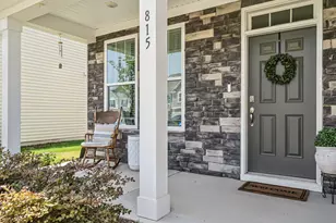 815 Golden Plum Ln, Zebulon, NC 27597 - Photo 2
