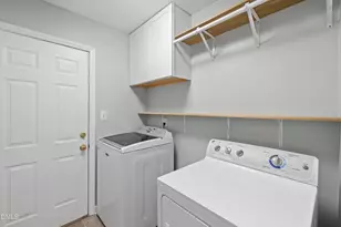 6600 St Jens Ln, Raleigh, NC 27603 - Photo 24