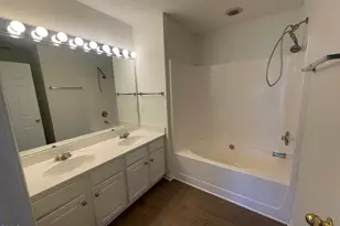 4905 Wyatt Brook Way, Raleigh, NC 27609 - Photo 10