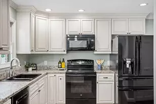 4925 Birchleaf Dr, Raleigh, NC 27606 - Photo 16