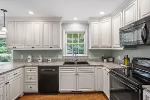 4925 Birchleaf Dr, Raleigh, NC 27606 - Photo 18