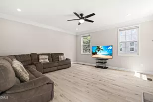 900 Vandalia Dr, Cary, NC 27519 - Photo 20