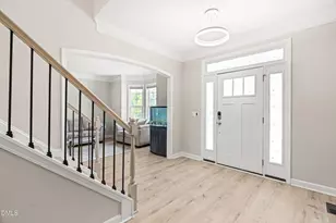 900 Vandalia Dr, Cary, NC 27519 - Photo 4
