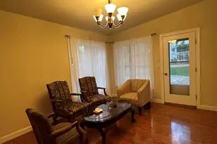 5002 Wickham Rd, Raleigh, NC 27606 - Photo 8