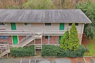 4 Shepherd Ln, Chapel Hill, NC 27514 - Photo 14