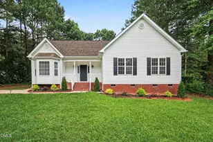 3220 Natural Pines Pl, Zebulon, NC 27597 - Photo 2