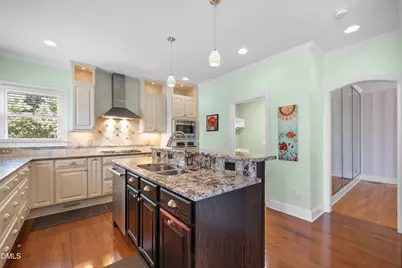 2000 Muirfield Village Way, Raleigh, NC 27604 - Photo 24