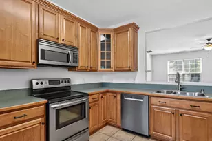 4327 Vienna Crest Dr, Raleigh, NC 27613 - Photo 4