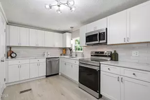 3841 Dodge Ave, Durham, NC 27704 - Photo 10