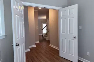 2001 Chancellor Pl, Raleigh, NC 27603 - Photo 8