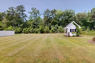 305 Summerfield Dr, Pikeville, NC 27863 - Photo 56