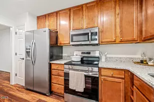 106 Gunston Ct, Chapel Hill, NC 27514 - Photo 6