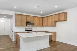 5410 Running Fox Ln, Durham, NC 27703 - Photo 4