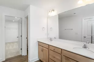 5410 Running Fox Ln, Durham, NC 27703 - Photo 14
