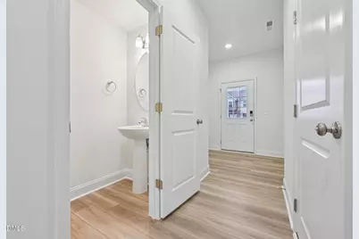 629 Sefton Park Drive, Zebulon, NC 27597 - Photo 10