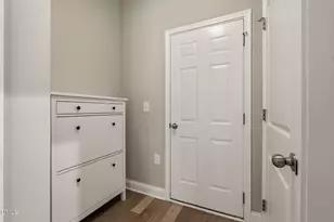 302 Fenella Dr, Raleigh, NC 27606 - Photo 10
